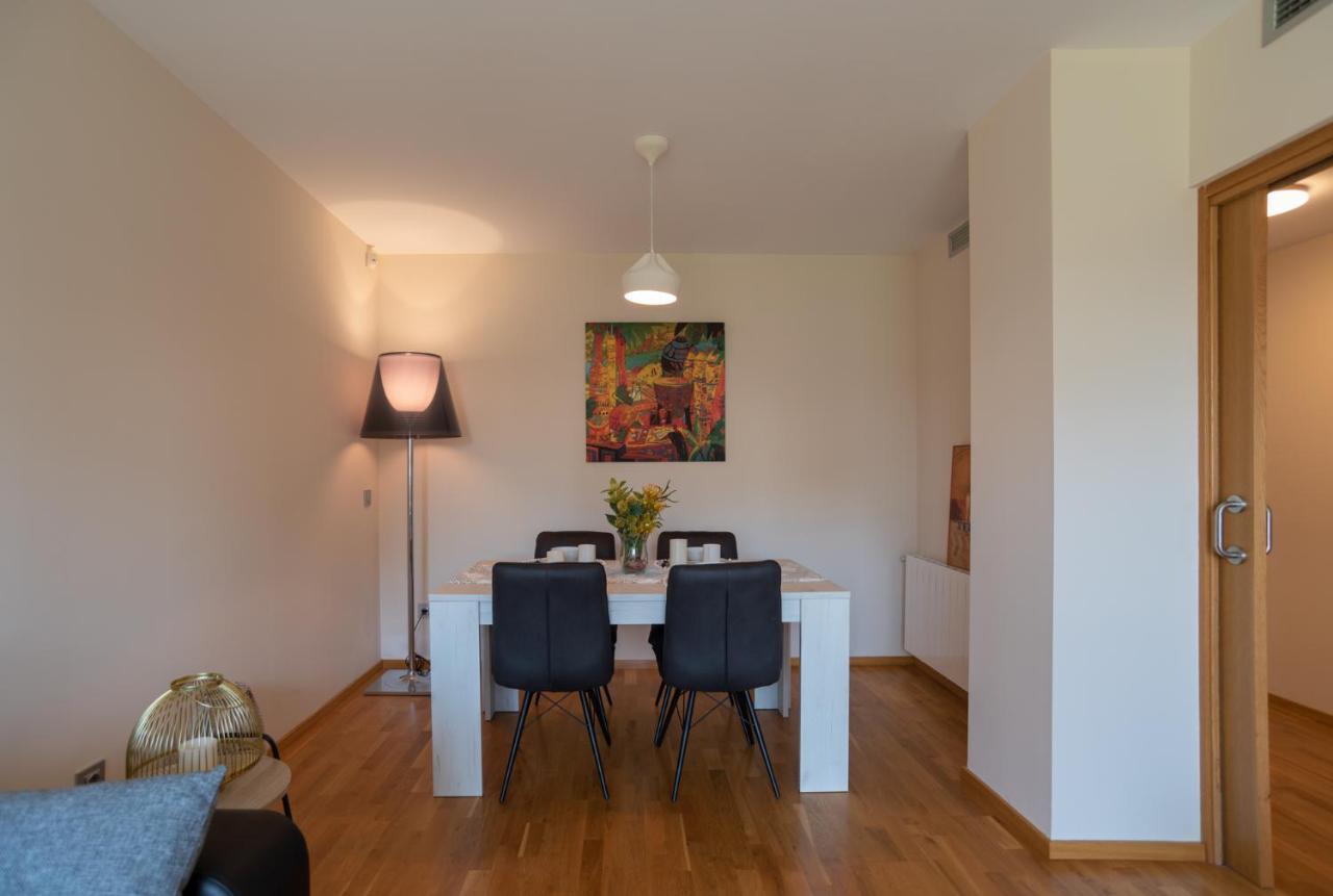 Apartamento Bulevar 2 Con Parking กัสเตญองเดลาปลานา ภายนอก รูปภาพ