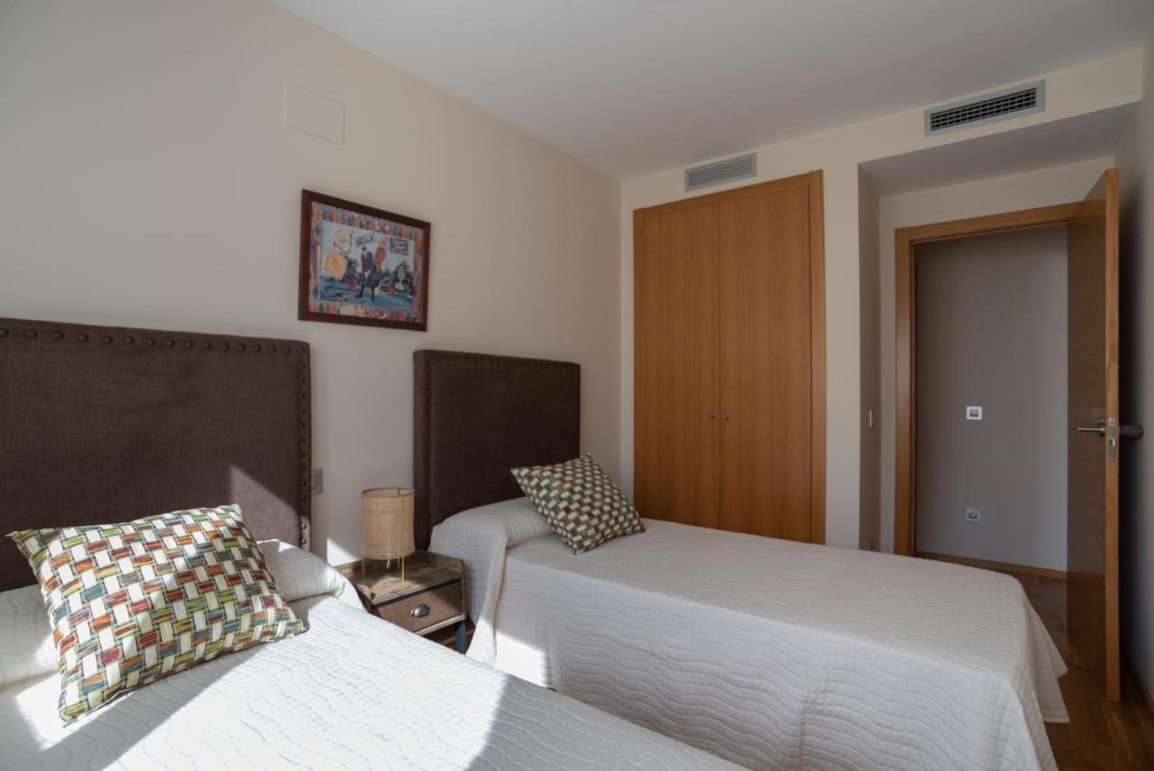 Apartamento Bulevar 2 Con Parking Gratuito กัสเตญองเดลาปลานา ภายนอก รูปภาพ