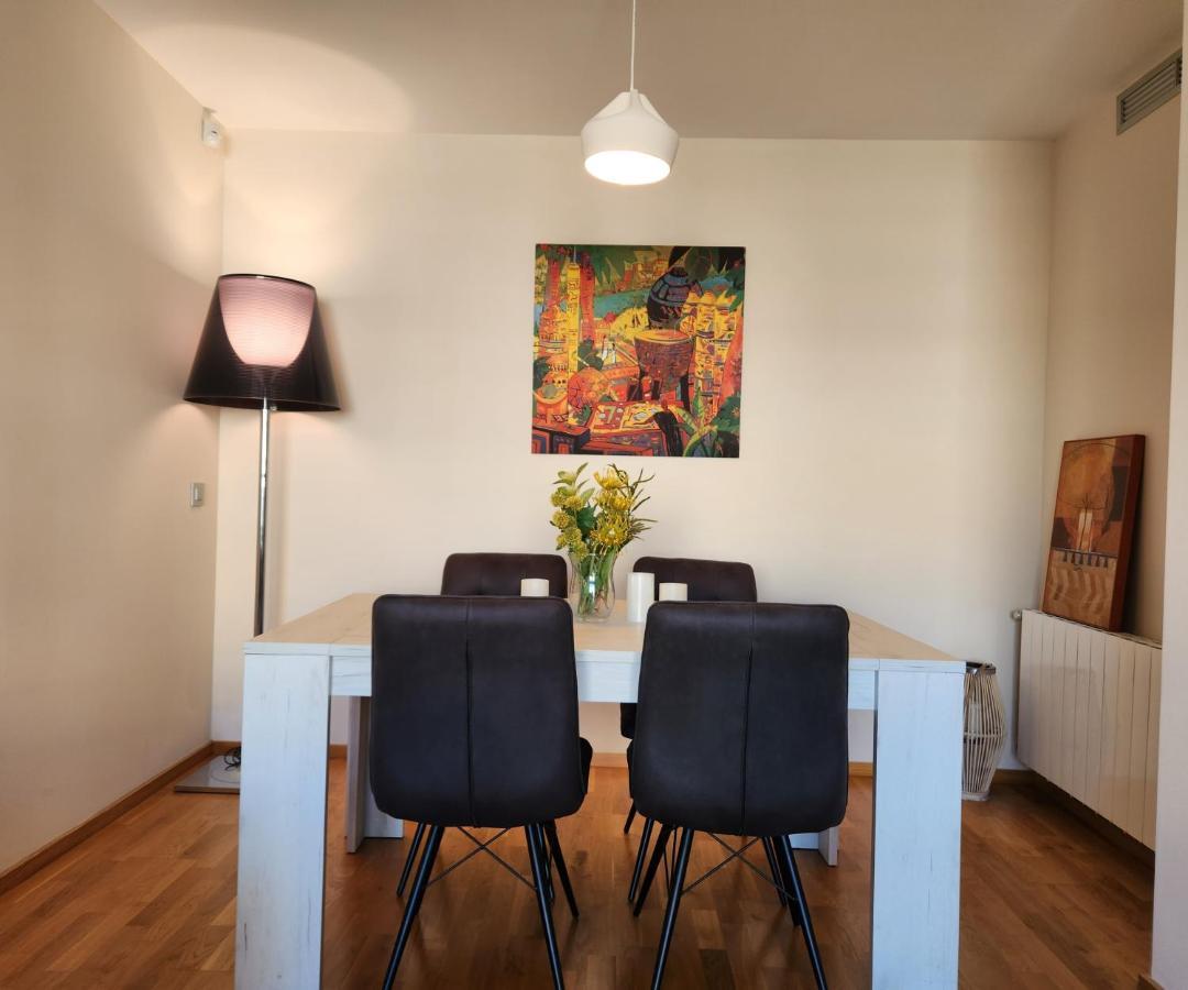 Apartamento Bulevar 2 Con Parking กัสเตญองเดลาปลานา ภายนอก รูปภาพ